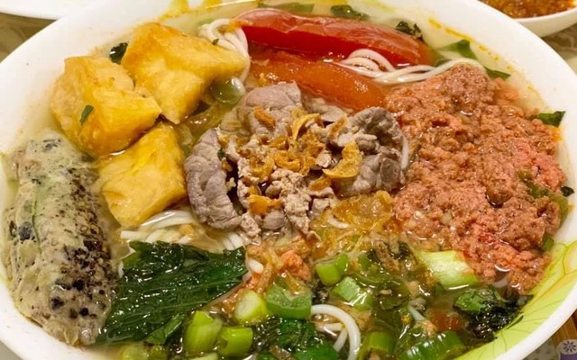 Bích Thuỷ - Bún Dọc Mùng