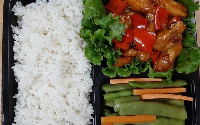 Bếp Bà Hoa - Cơm Ngon Văn Phòng - Shop Online