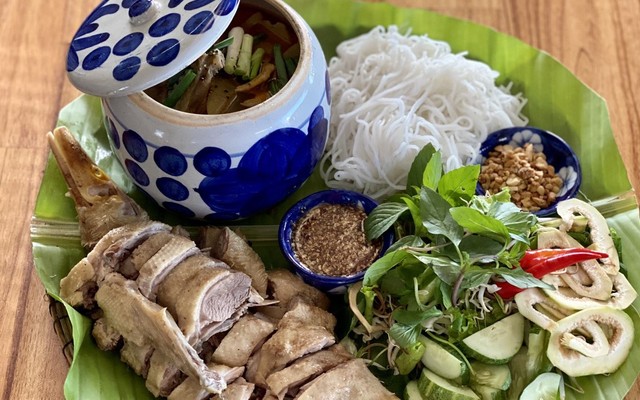 Vịt Kim Cúc - Vịt Quay & Gỏi Vịt