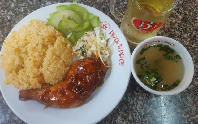 Phở Gà Ta Phố Cổ - Hoàng Ngọc Phách