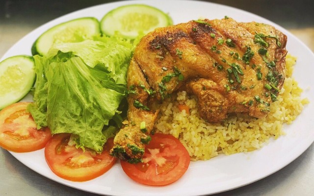 Chiên - Cơm Gà Xối Mỡ