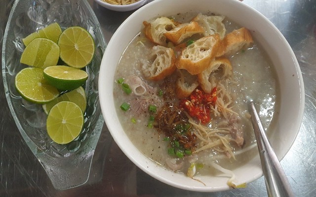 Cô Tiên - Bánh Canh Giò Heo