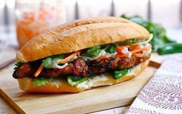Bánh Mì Mẹ Bon - Khương Đình