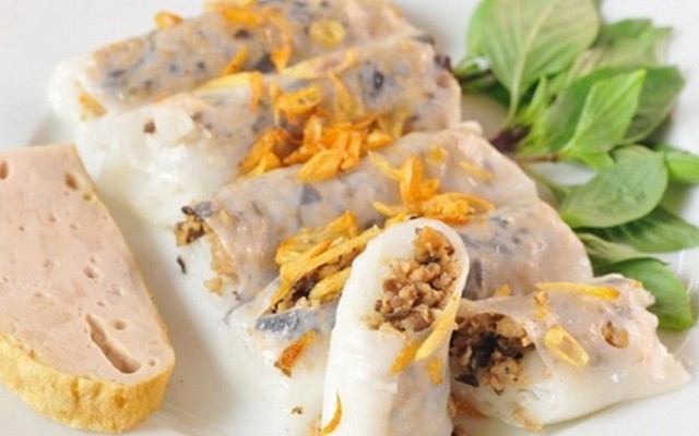 Cô Lan - Bánh Cuốn