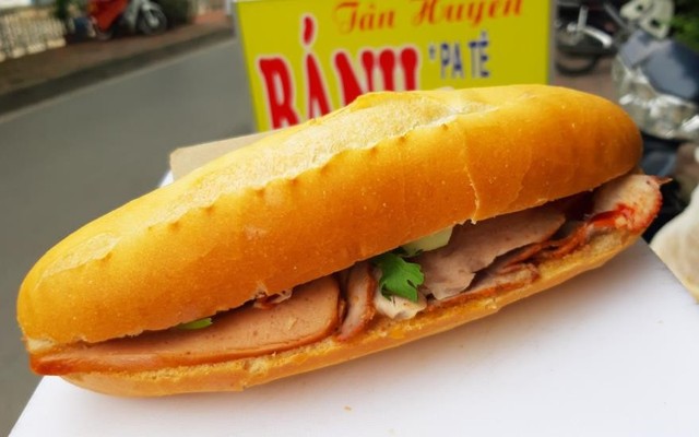 Cô Tân - Bánh Mỳ Ngon