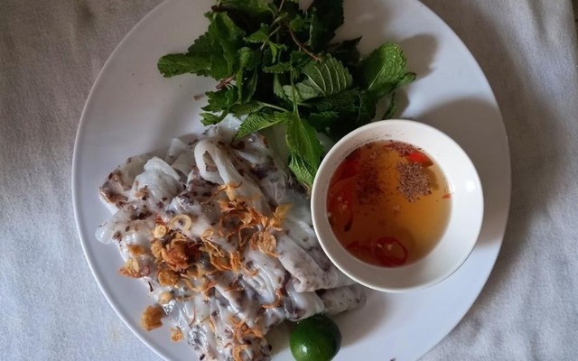 Liên Huệ - Bánh Cuốn Nóng