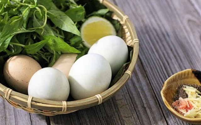 Cô Hai - Hột Vịt Lộn