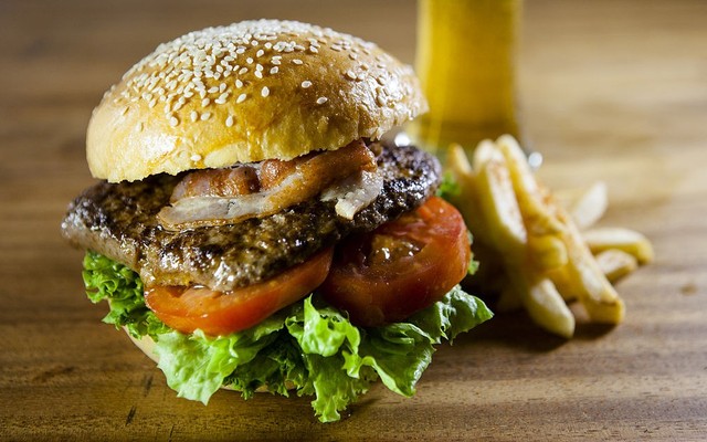 Đông Ka - Hamburger & Sanwich