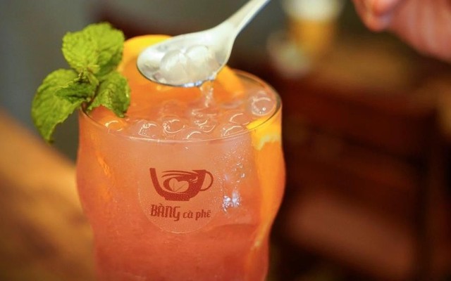 Bàng Cà Phê - Nguyễn Thiếp