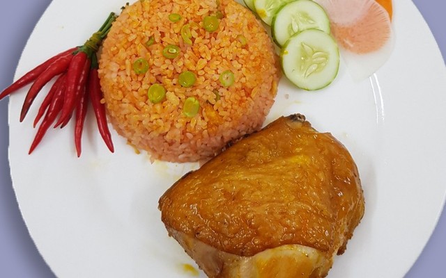 A Xìn - Cơm Chiên Gà Xối Mỡ
