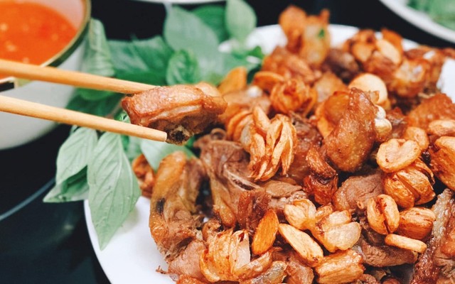 Menu Ngan - Ngan Cháy Tỏi - Nguyễn Hữu Cảnh