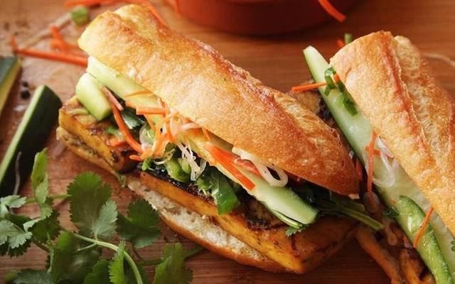 Snack House - Bánh Mì & Hamburger - Mạc Đĩnh Chi