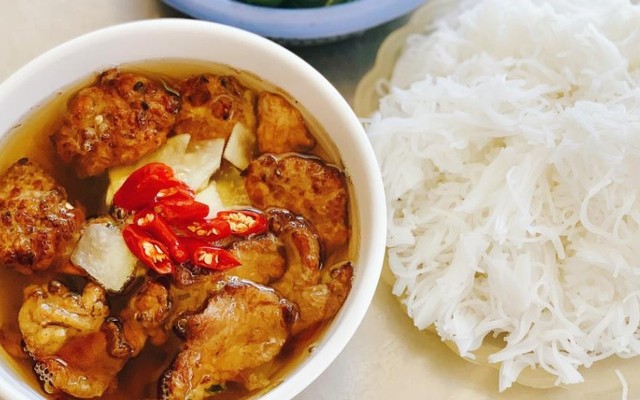 Quán Bún Chả Bà Thu