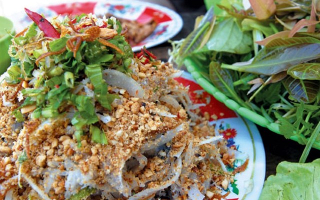Gỏi Cá Trích Nam Ô