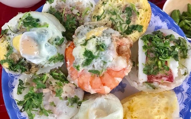 Bánh Căn Cô Tâm
