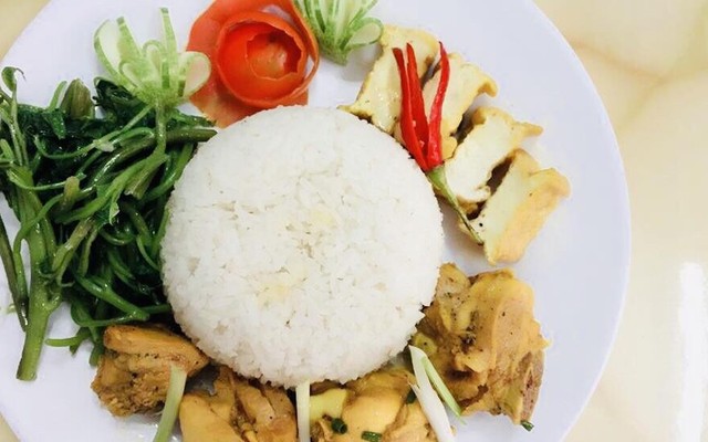 Cơm Gà Quảng Bình - Khương Thượng