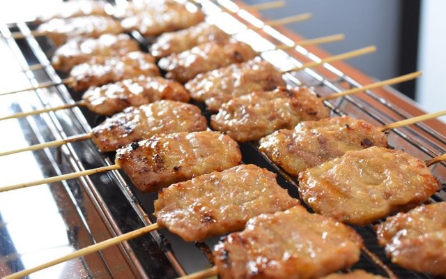 Mooping - Thịt Xiên Thái Lan