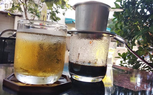 Bụi - Cafe, Nước Ép & Sinh Tố