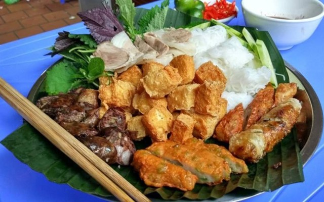 Cô Xuân - Bún Đậu Mẹt