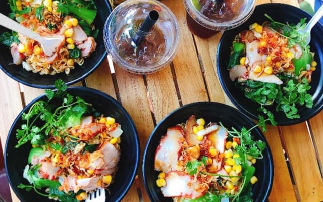 Tiệm Dương Bami - Bread & Drink