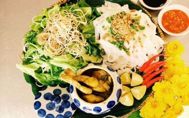 Trâm - Mì Quảng Ếch