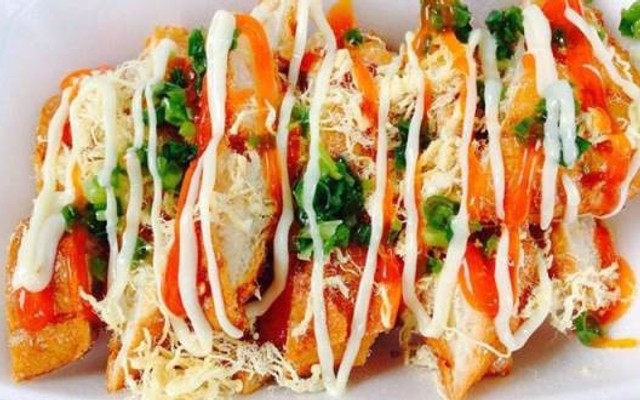 Bánh Mì Muối Ớt Xuyến Chi