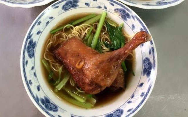 Cô Ba - Mì Vịt Tiềm