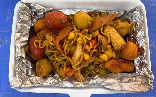 Uyên Thảo - Gian Hàng Đồ Trộn