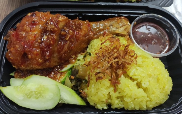 Xôi Gà Huy - Thành Thái