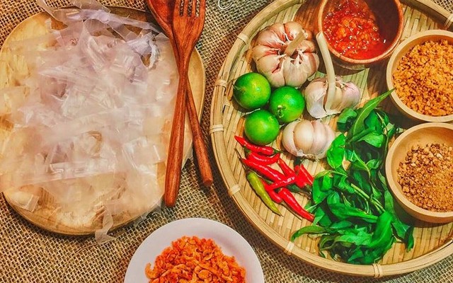 Ngân - Bánh Tráng Tỏi Mỡ Hành Đặc Biệt - Không Chi Nhánh