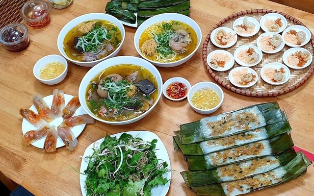 Mona - Bánh Bột Lọc Xứ Huế