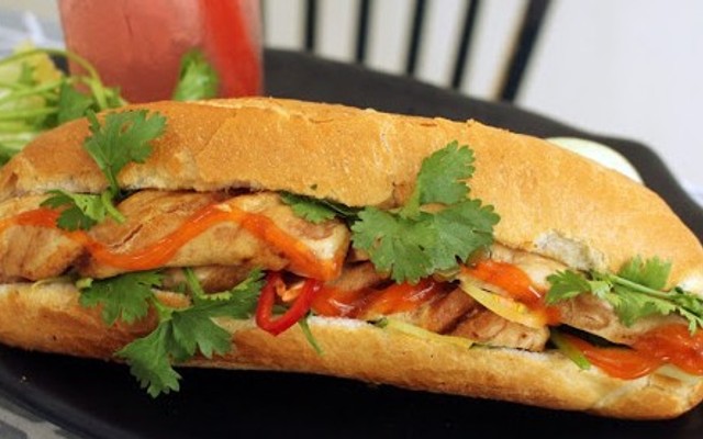 Bếp Nhà Thúy Thương - Bánh Mì, Xôi & Đồ Ăn Vặt