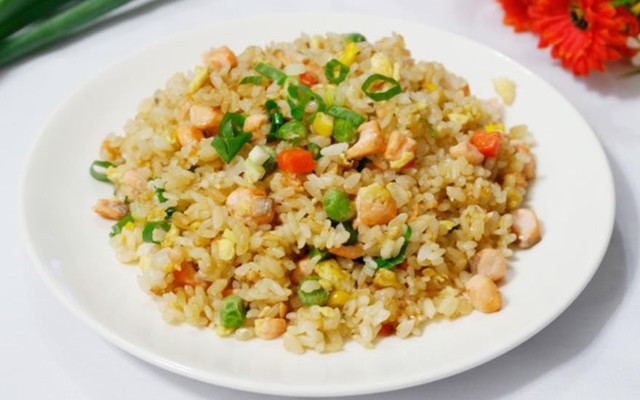 Cơm Chiên Tá Lả - Bùi Viện
