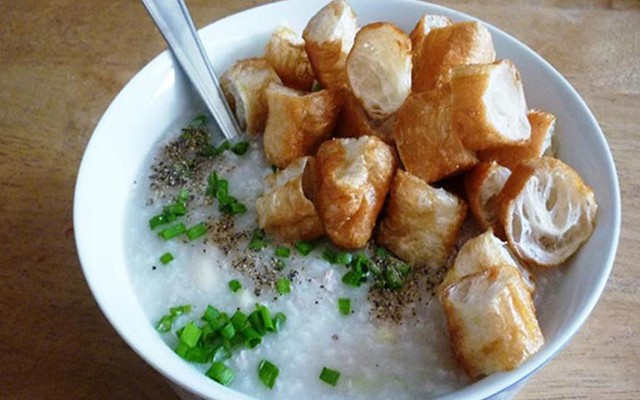 Chị Đào - Cháo Trai, Cháo Sườn & Bánh Giò