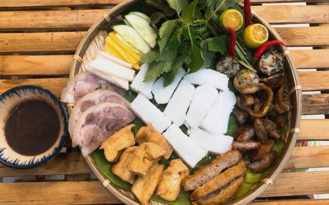 Bún Đậu Cô Ba - Đoàn Văn Bơ