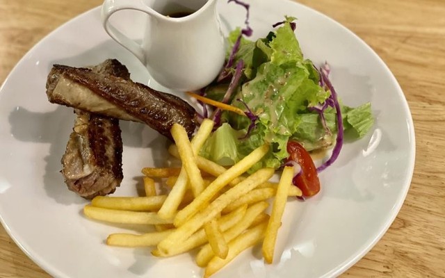 Domum Steak - Hoàng Ngân