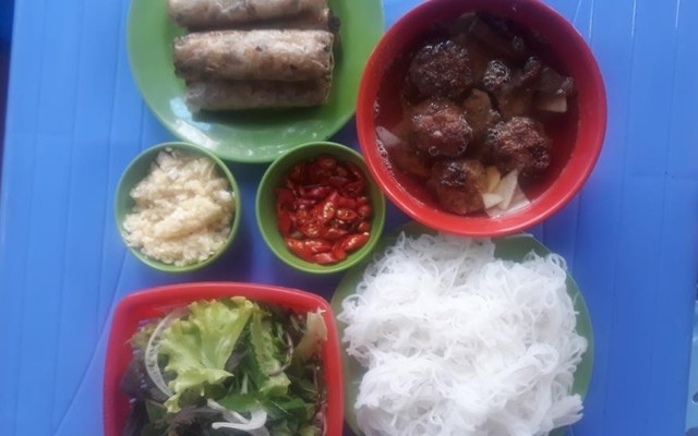 Hải Hương - Bún Chả Phố Cổ - Duy Tân