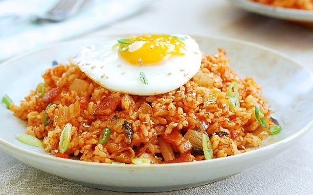 Sơn Long - Cơm Chiên Giòn