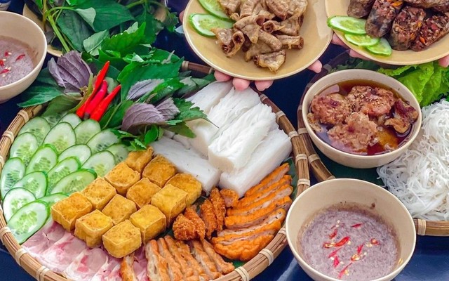 Bún Đậu Mắm Tôm An Nhiên & Cơm Gà Đaklak - Bùi Tá Hán