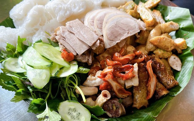 Bếp Bà Hinh - Bún Đậu & Cháo Sườn Sụn