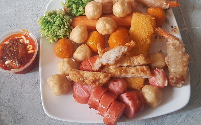 Ăn Vặt Tũn Tĩn - Lũy Bán Bích