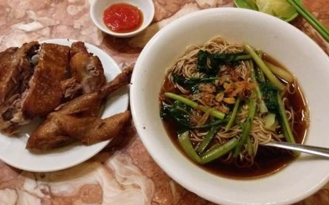 Vĩnh Phát - Sủi Cảo, Mì Vịt Tiềm & Dim Sum HongKong