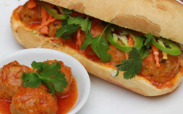 Cô Tiên - Bánh Mì - Lê Văn Sỹ