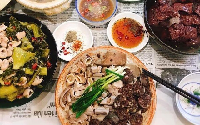 Ông Vương - Bún Đậu & Cháo Lòng - Bán Đảo Linh Đàm