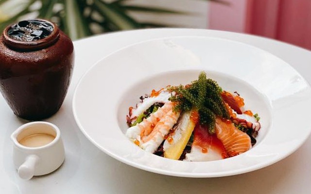 Sen Trắng Bistro - Hòa Hưng