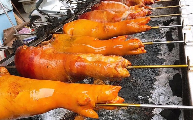 Hoàng Cương - Chân Giò Quay Rút Xương