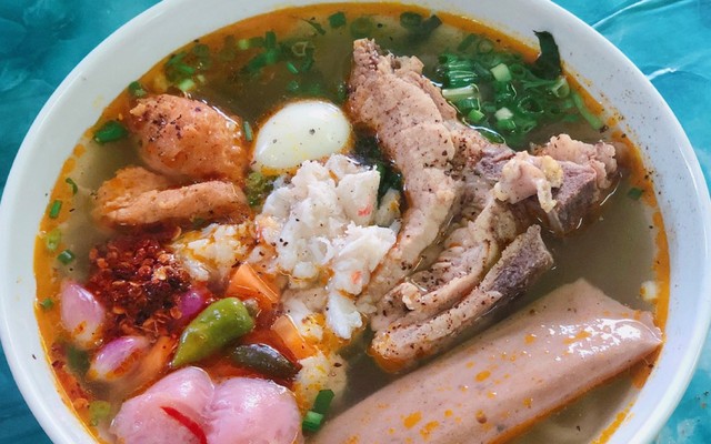 Bánh Canh Cua Rời Di Băng