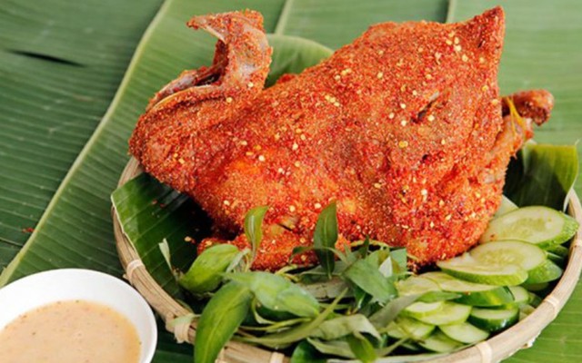 Cô Ba - Gà Nướng Muối Ớt