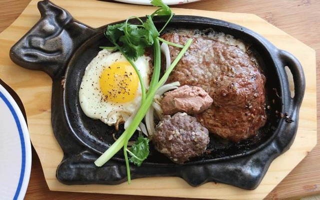 Minh Mập - Bò Bít Tết & Cơm Gà Xối Mỡ