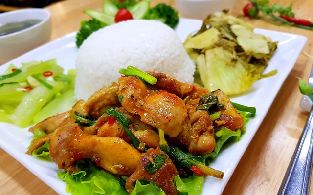 Cơm Gà Cô My - Vinhomes Central Park